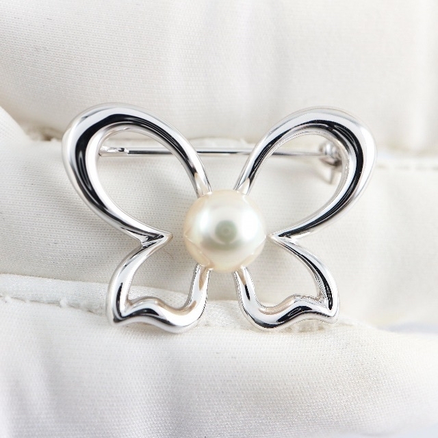 MIKIMOTO> 750(WG) パール ブローチ 8.1mm | lamegafm.cl
