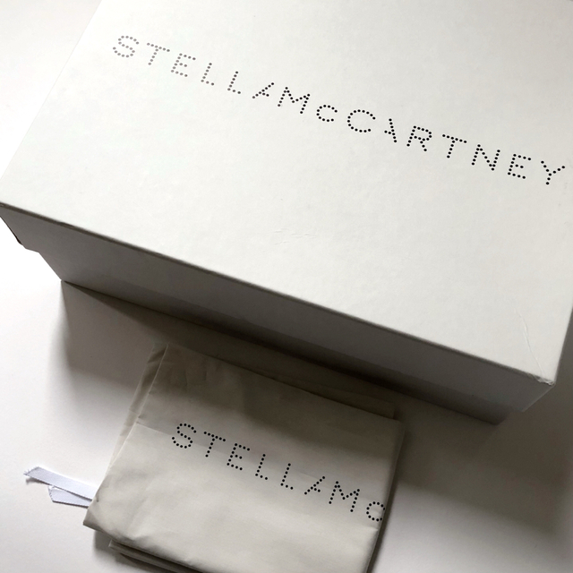 Stella McCartney(ステラマッカートニー)の新品 ステラ マッカートニー トレース サイドゴアブーツ チェルシーブーツ 38 レディースの靴/シューズ(ブーツ)の商品写真