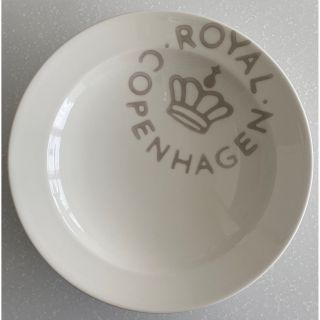 ロイヤルコペンハーゲン(ROYAL COPENHAGEN)の【美品】ロイヤルコペンハーゲン　ディーププレート　グレー　ネイビー(食器)