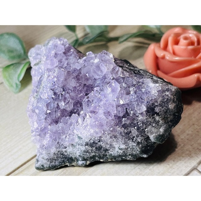 フラワー✨　紫水晶　アメジスト　ラフストーン　原石　クラスター