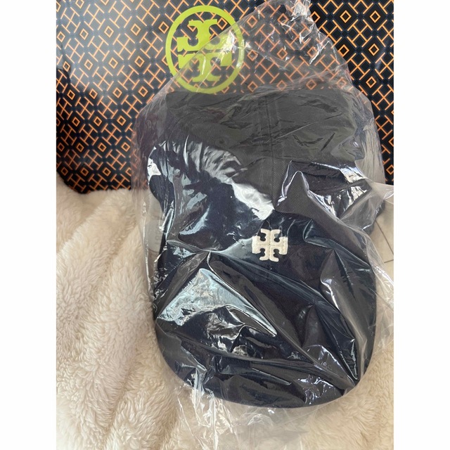 新品未使用 タグ付*Tory Burch ロゴ キャップ】-