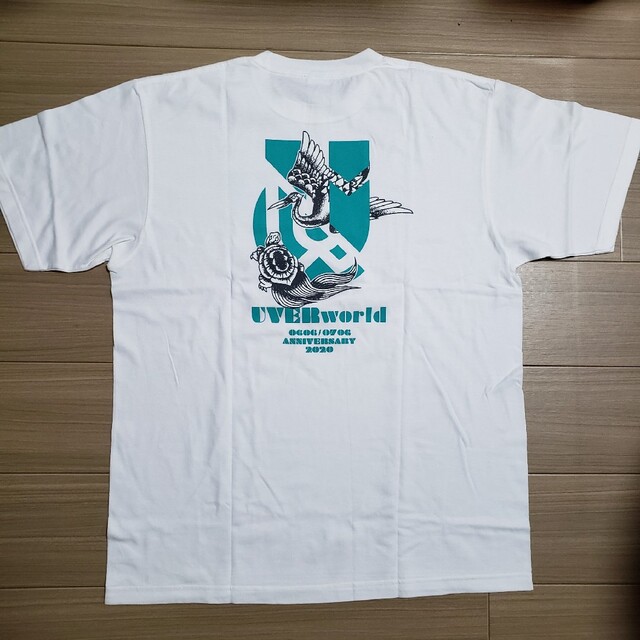 UVERworld(ウーバーワールド)のUVERworld20&10　Tシャツ　ホワイト メンズのトップス(Tシャツ/カットソー(半袖/袖なし))の商品写真