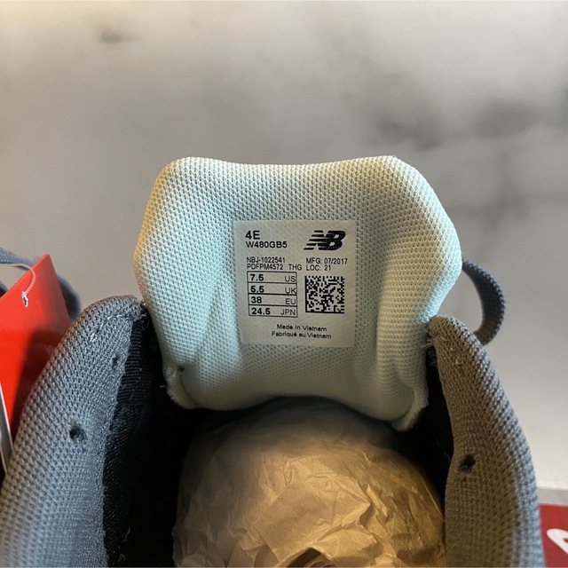 New Balance(ニューバランス)の【新品未使用】NB 24.5cm 4E ワイド グレー【箱あり】 レディースの靴/シューズ(スニーカー)の商品写真