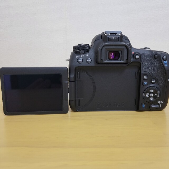 Canon EOS 9000D EF-S18-135 IS USM レンズキッ 超爆安 33150円 www