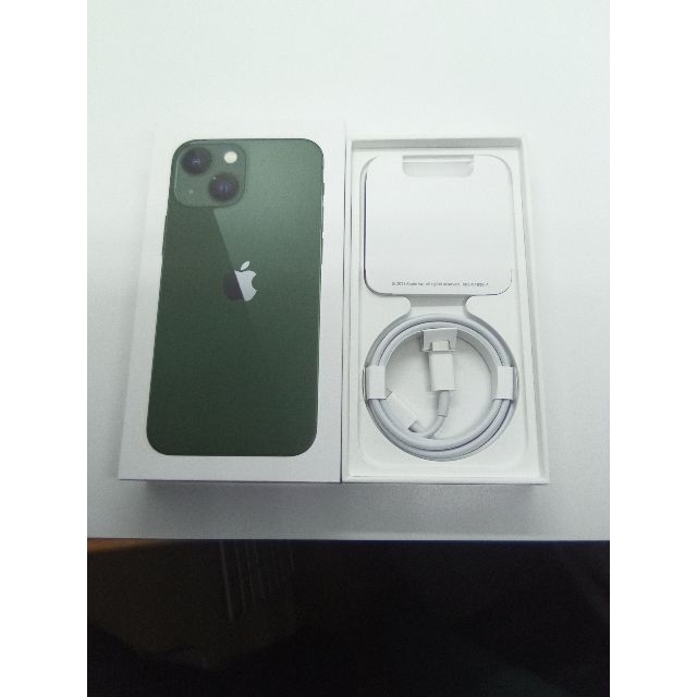 Apple(アップル)のiPhone13mini 128GBグリーン　SIMフリー　美品　おまけ スマホ/家電/カメラのスマートフォン/携帯電話(スマートフォン本体)の商品写真
