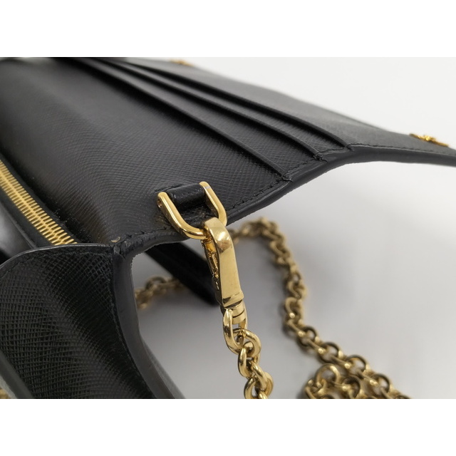 PRADA - PRADA サフィアーノ チェーンウォレット 長財布 レザー PRADA - PRADA サフィアーノ チェーンウォレット 長財布 レザー