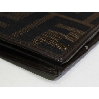 FENDI 二つ折り 札入れ 財布 カードケース ズッカ キャンバス レザー