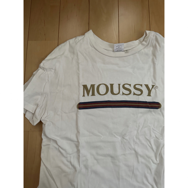 moussy(マウジー)のmoussy Tシャツ レディースのトップス(Tシャツ(半袖/袖なし))の商品写真