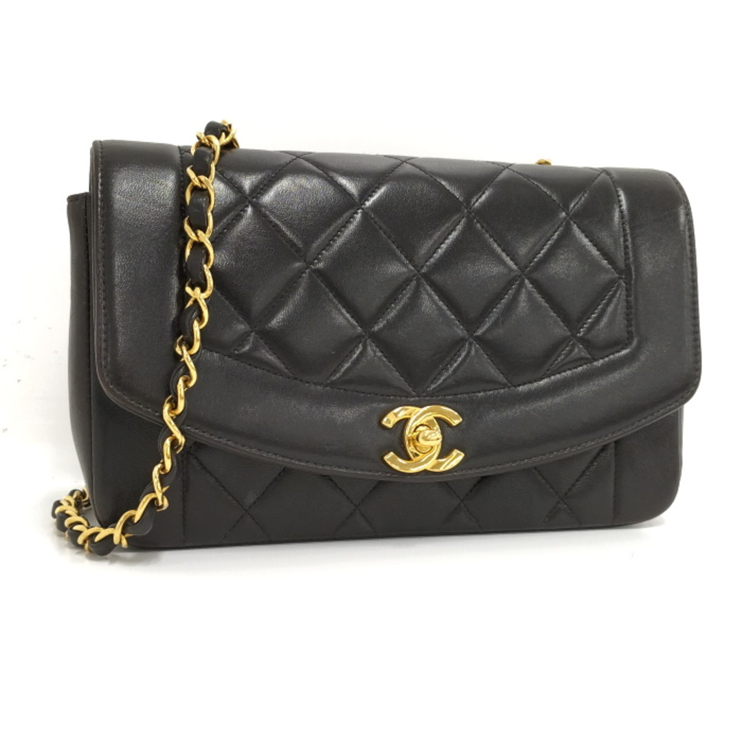 CHANEL - CHANEL チェーンショルダーバッグ マトラッセ22 CHANEL - CHANEL チェーンショルダーバッグ マトラッセ22