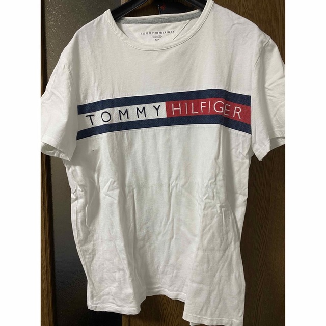 TOMMY HILFIGER(トミーヒルフィガー)のTOMMY HILFIGER Tシャツ ホワイト サイズS レディースのトップス(Tシャツ(半袖/袖なし))の商品写真