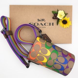 COACH - COACH ウォーターボトルクロスボディ レインボー ペットボトル