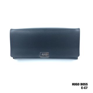 ヒューゴボス(HUGO BOSS)のHUGO BOSS ヒューゴボス　メガネケース　ブラック(サングラス/メガネ)