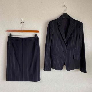 ユナイテッドアローズグリーンレーベルリラクシング(UNITED ARROWS green label relaxing)のグリーンレーベル スカートスーツ 40 W74 濃紺 未使用に近い DMW(スーツ)