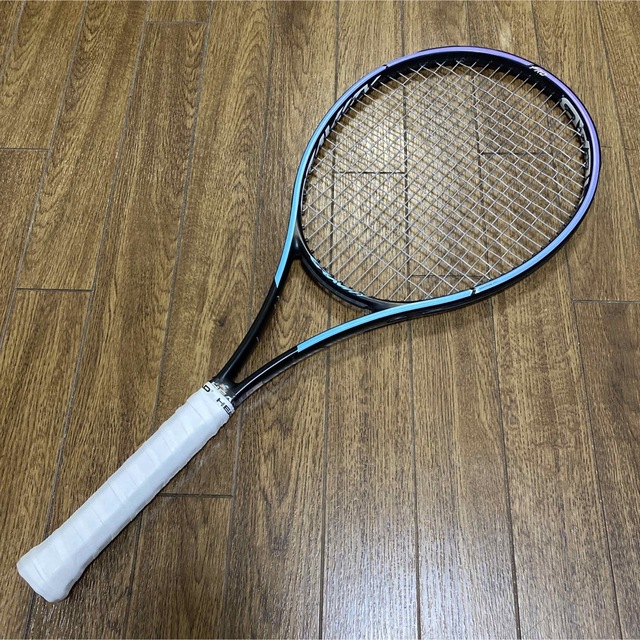 HEAD(ヘッド)の【kwsk様 専用】HEAD GRAVITY PRO テニスラケット スポーツ/アウトドアのテニス(ラケット)の商品写真