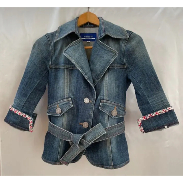 BURBERRY BLUE LABEL デニムジャケット ダメージ加工 38 | フリマアプリ ラクマ BURBERRY BLUE LABEL デニムジャケット ダメージ加工 38 | フリマアプリ ラクマ
