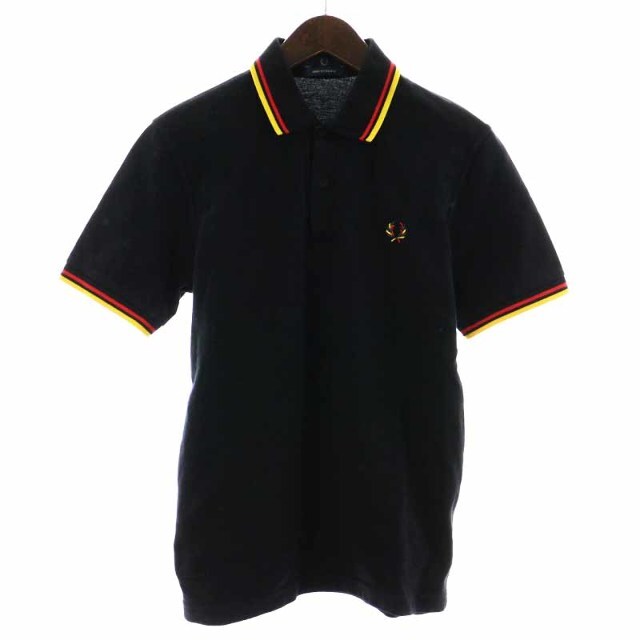 FRED PERRY(フレッドペリー)のFRED PERRY ポロシャツ 半袖 刺繍 ロゴ 38 M 黒 赤 黄 メンズのトップス(ポロシャツ)の商品写真