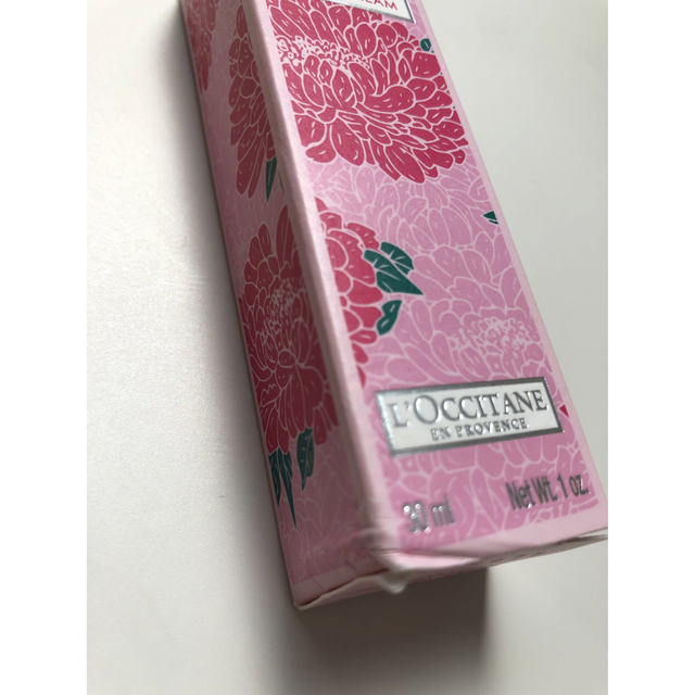 TONY MOLY(トニーモリー)の［新品・未使用］ハンドクリーム　２個セット　ロクシタン　トニーモリー コスメ/美容のボディケア(ハンドクリーム)の商品写真