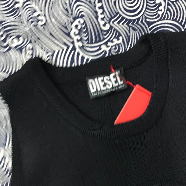 DIESEL ディーゼル メタル ロゴ プレート ノースリーブ トップス M