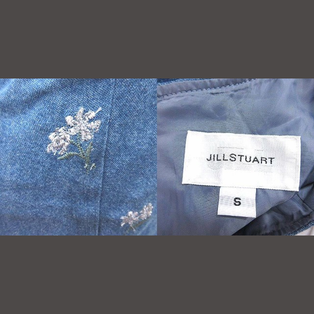 JILL by JILLSTUART(ジルバイジルスチュアート)のジルバイジルスチュアート シャツ ノースリーブ フリル デニム 刺繍 S 青 レディースのトップス(シャツ/ブラウス(半袖/袖なし))の商品写真