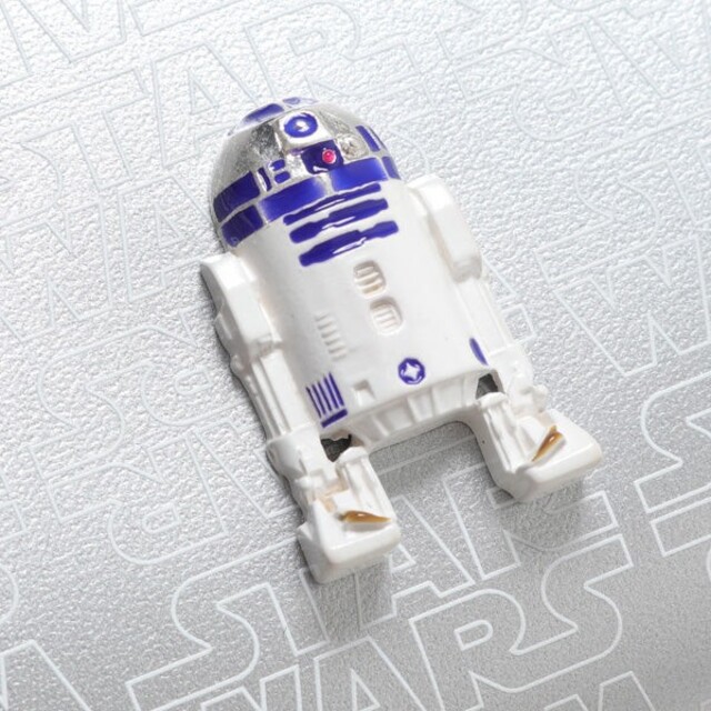 【新品】MUVEIL スターウォーズ 二つ折り 財布 R2-D2 シルバー 箱付