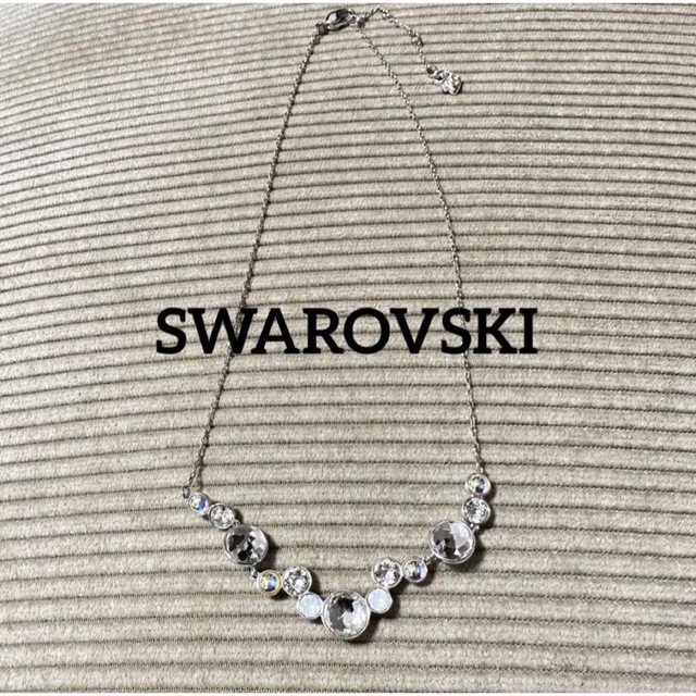 SWAROVSKI(スワロフスキー)のスワロフスキー　ネックレス レディースのアクセサリー(ネックレス)の商品写真