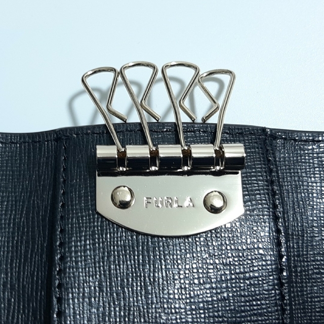 Furla(フルラ)の【新品】FURLA　キーケース　ブラック レディースのファッション小物(キーケース)の商品写真