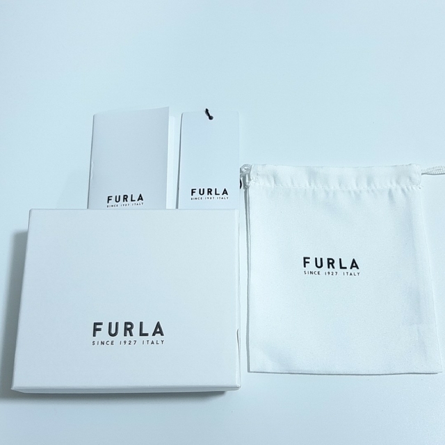 Furla(フルラ)の【新品】FURLA　キーケース　ブラック レディースのファッション小物(キーケース)の商品写真