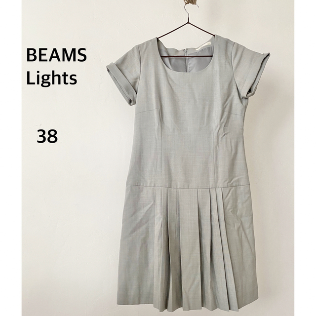 BEAMS LIGHTS(ビームスライツ)のBEAMS Lights ビームスライツ グレー　半袖　ワンピース レディースのワンピース(ひざ丈ワンピース)の商品写真