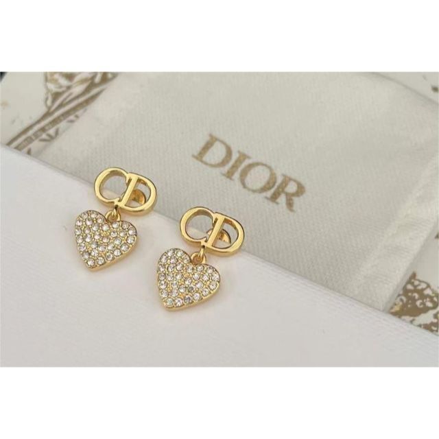 ＊Dior  ディオール　ピアス　ハート＊