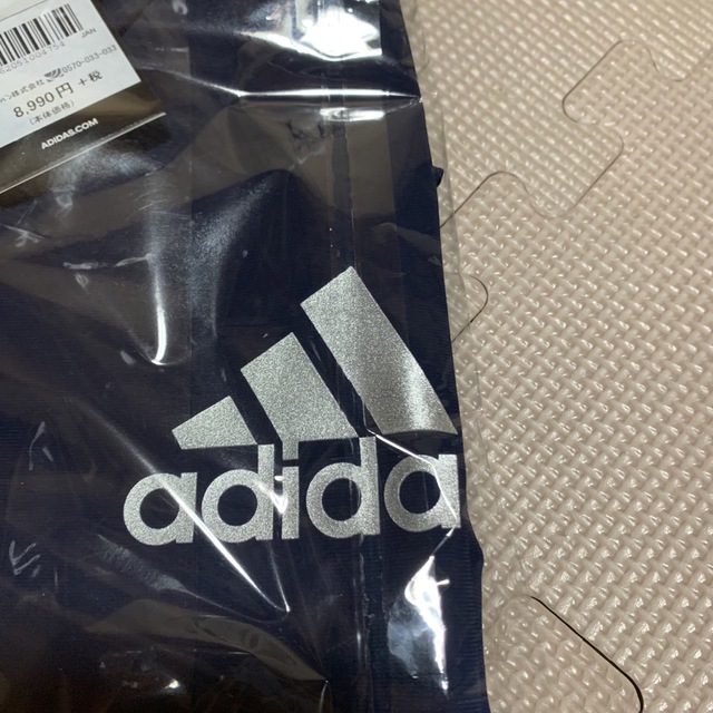 adidas(アディダス)の新品　アディダス　ゴルフウェア　半袖ポロシャツ　レディースSサイズ スポーツ/アウトドアのゴルフ(ウエア)の商品写真