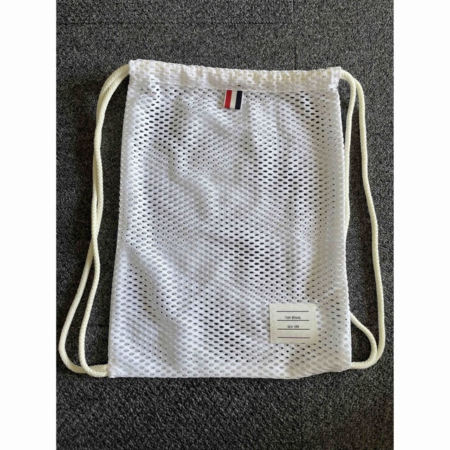 Thom browne トムブラウン メッシナイロン　ナップサック　リュック  レディースのバッグ(リュック/バックパック)の商品写真