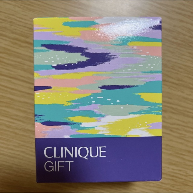 CLINIQUE(クリニーク)の値下‼️ クリニーク　ギフトボックス　クレンジング　ソープ　ハイドロローション コスメ/美容のキット/セット(サンプル/トライアルキット)の商品写真