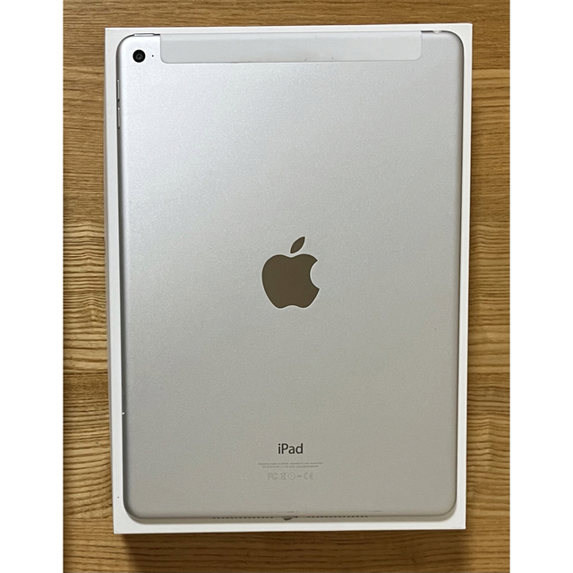 画面キレイiPad Air2 シルバー16GB wifi+Cellular 2