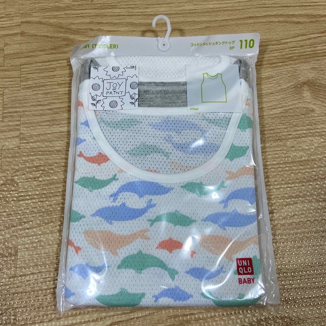 UNIQLO(ユニクロ)のUNIQLO コットンメッシュタンクトップ　3P 肌着　110  新品未開封 キッズ/ベビー/マタニティのキッズ服女の子用(90cm~)(下着)の商品写真