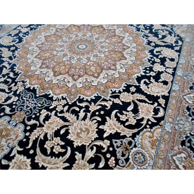 再入荷!225万ノット、超高密度織!イラン産絨毯 70×120cm‐201931