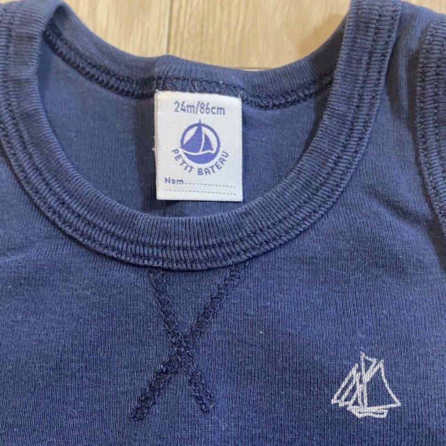 PETIT BATEAU(プチバトー)のプチバトー　タンクトップ　80 キッズ/ベビー/マタニティのベビー服(~85cm)(タンクトップ/キャミソール)の商品写真