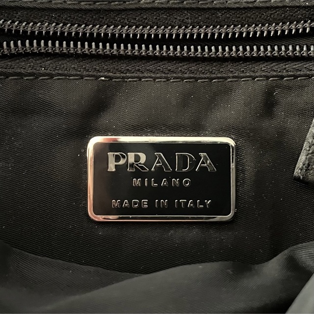 PRADA(プラダ)のPRADA プラダ ボディバッグ　ウエストポーチ　ヴィンテージ　レア　1999年 メンズのバッグ(ボディーバッグ)の商品写真