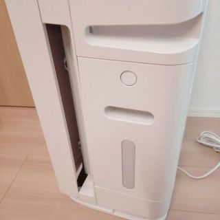 DAIKIN - 美品 加湿ストリーマ 空気清浄機 MCK70UKS-Wの通販 by hide's