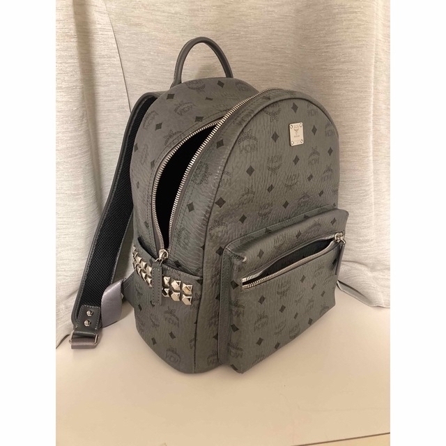 お値下げ中! MCM リュック グレー 美品 【史上最も激安】 www.fasf.edu.br