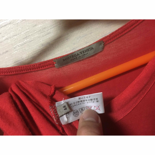 Bottega Veneta(ボッテガヴェネタ)のボッテガヴェネタ  レーヨン素材 tシャツ赤 サイズ44 イタリア製 メンズのトップス(Tシャツ/カットソー(半袖/袖なし))の商品写真