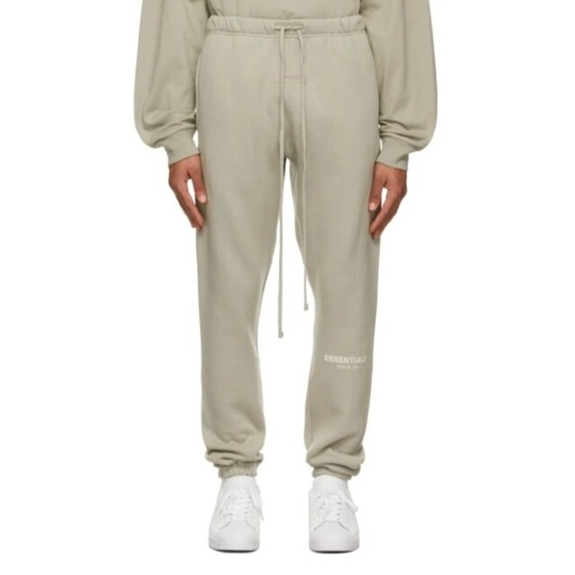 FEAR OF GOD(フィアオブゴッド)のESSENTIALS  sweat pants ｽｳｪｯﾄﾗｳﾝｼﾞﾊﾟﾝﾂ メンズのパンツ(その他)の商品写真