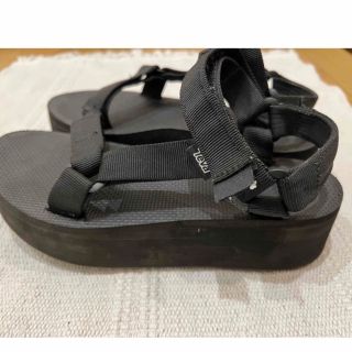 テバ(Teva)のTeva 厚底サンダル　24.0cm(サンダル)