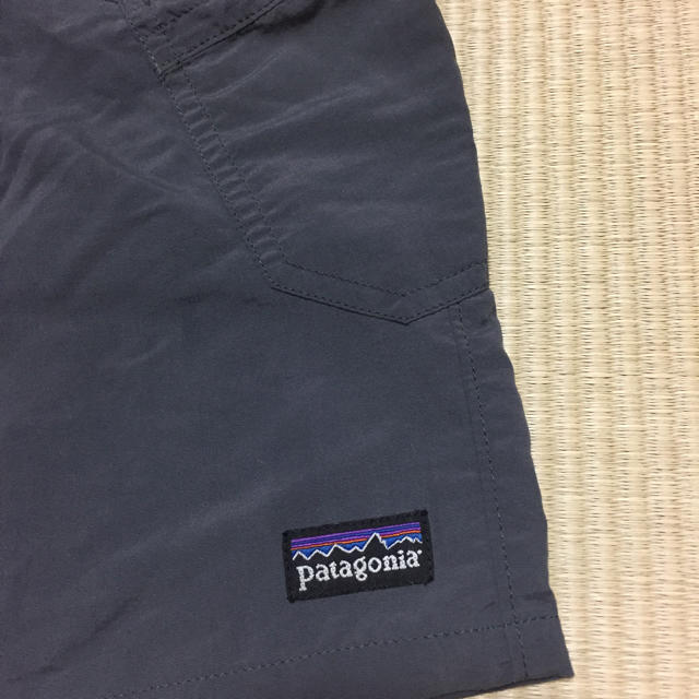 patagonia(パタゴニア)のパタゴニア 5/6歳 グレーハーフパンツ キッズ/ベビー/マタニティのキッズ服男の子用(90cm~)(パンツ/スパッツ)の商品写真