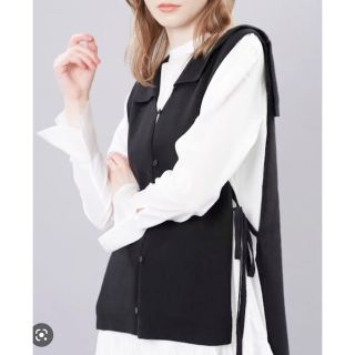 アメリヴィンテージ(Ameri VINTAGE)のAMERI COLLAR KNIT VEST WITH DRESS ベストのみ(ベスト/ジレ)