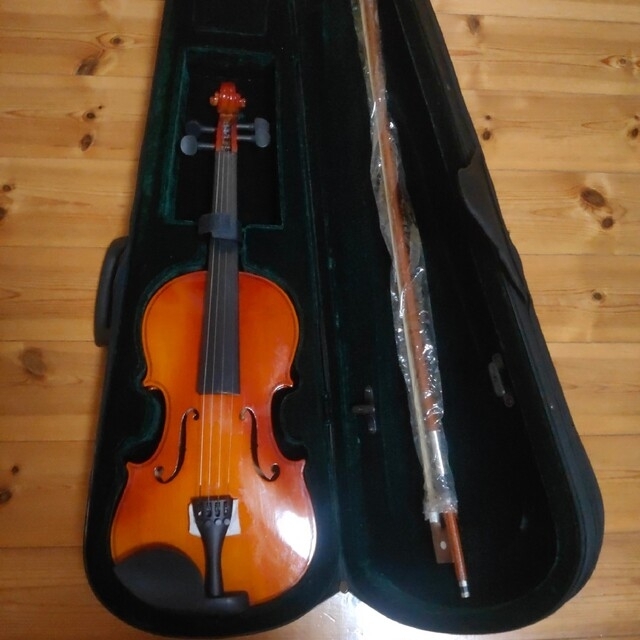 バイオリン4/4サイズ 楽器の弦楽器(ヴァイオリン)の商品写真
