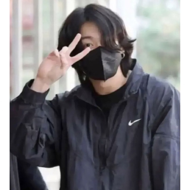 貴重 美品【BTSジョングク着用】ナイキ ステューシー コラボ ハーフ