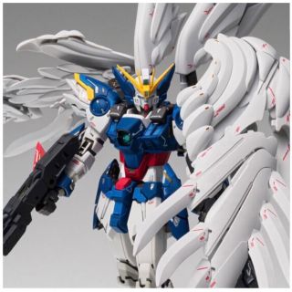 バンダイ(BANDAI)の新品未開封　ウイングガンダムゼロ（EW版） Noble Color Ver.(模型/プラモデル)