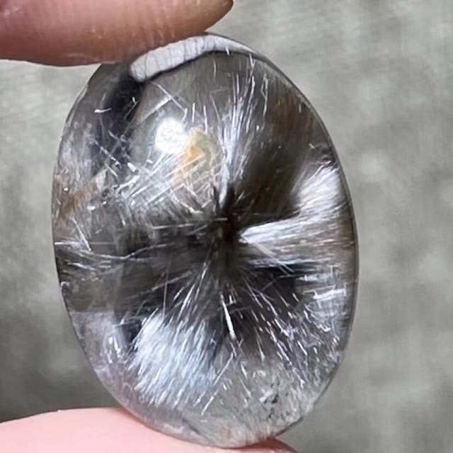 高級】プラチナタイチンルチルクォーツ ルース 18.8*14*6.3mm