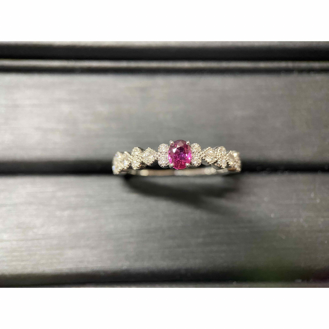 魅惑の赤色「天然ルビー」ダイヤモンドジュエリーリング レディースのアクセサリー(リング(指輪))の商品写真