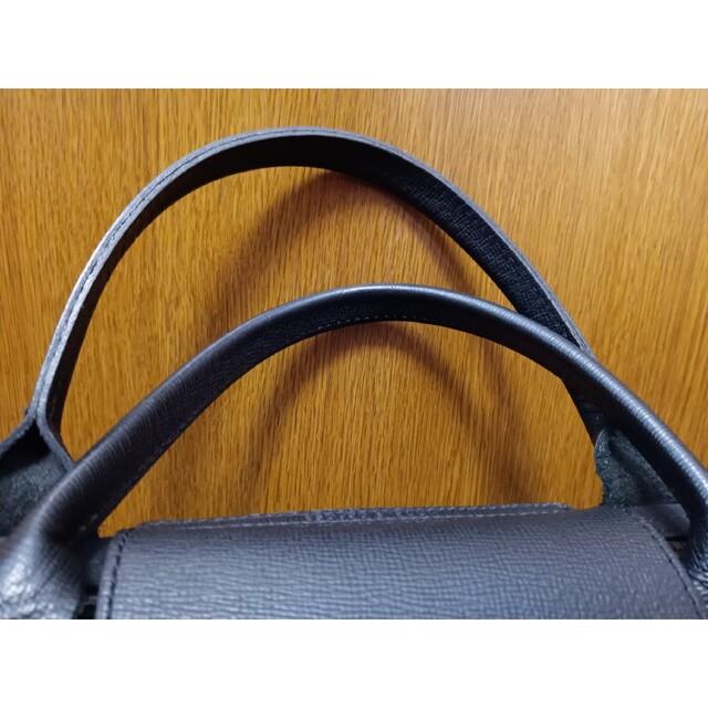 LONGCHAMP(ロンシャン)の専用！！LONGCHAMPロンシャン 黒 ル・プリアージュネオショルダーバッグM レディースのバッグ(ショルダーバッグ)の商品写真